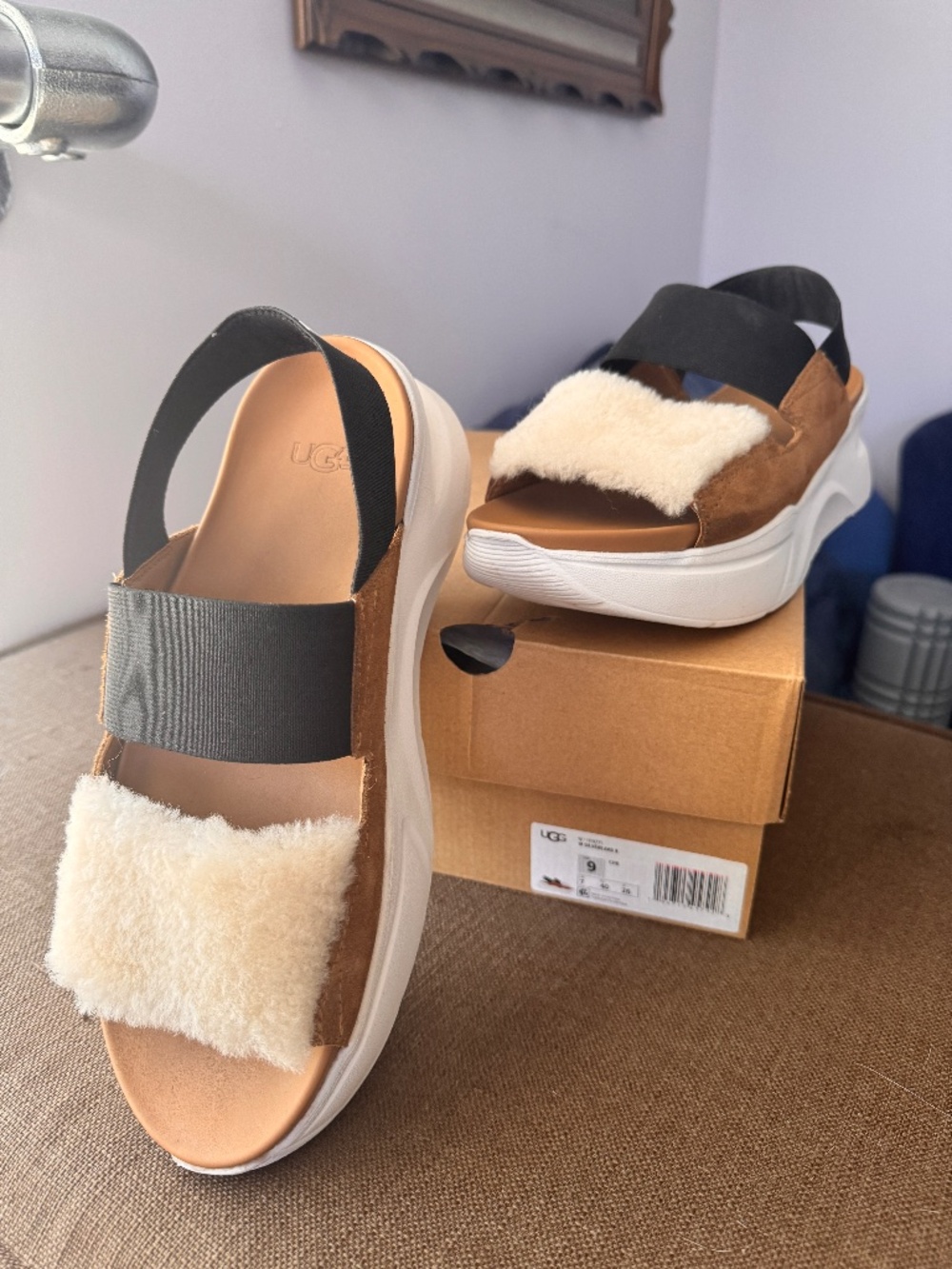 UGG Silverlake II Sandal/Sneaker